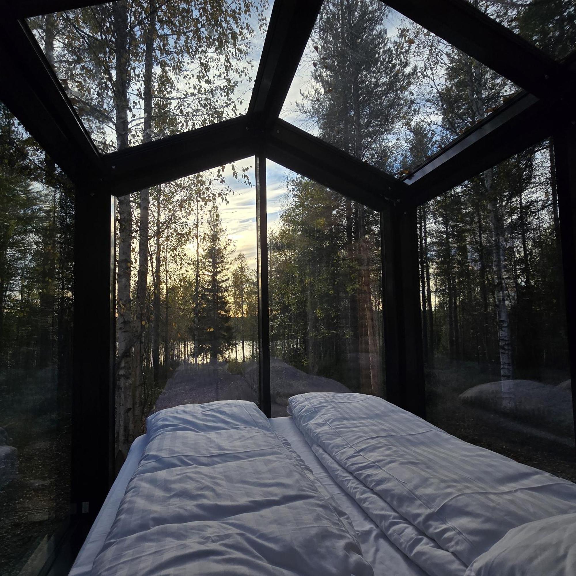 Sky Lodging ~ Sleeping Under The Stars ロヴァニエミ エクステリア 写真