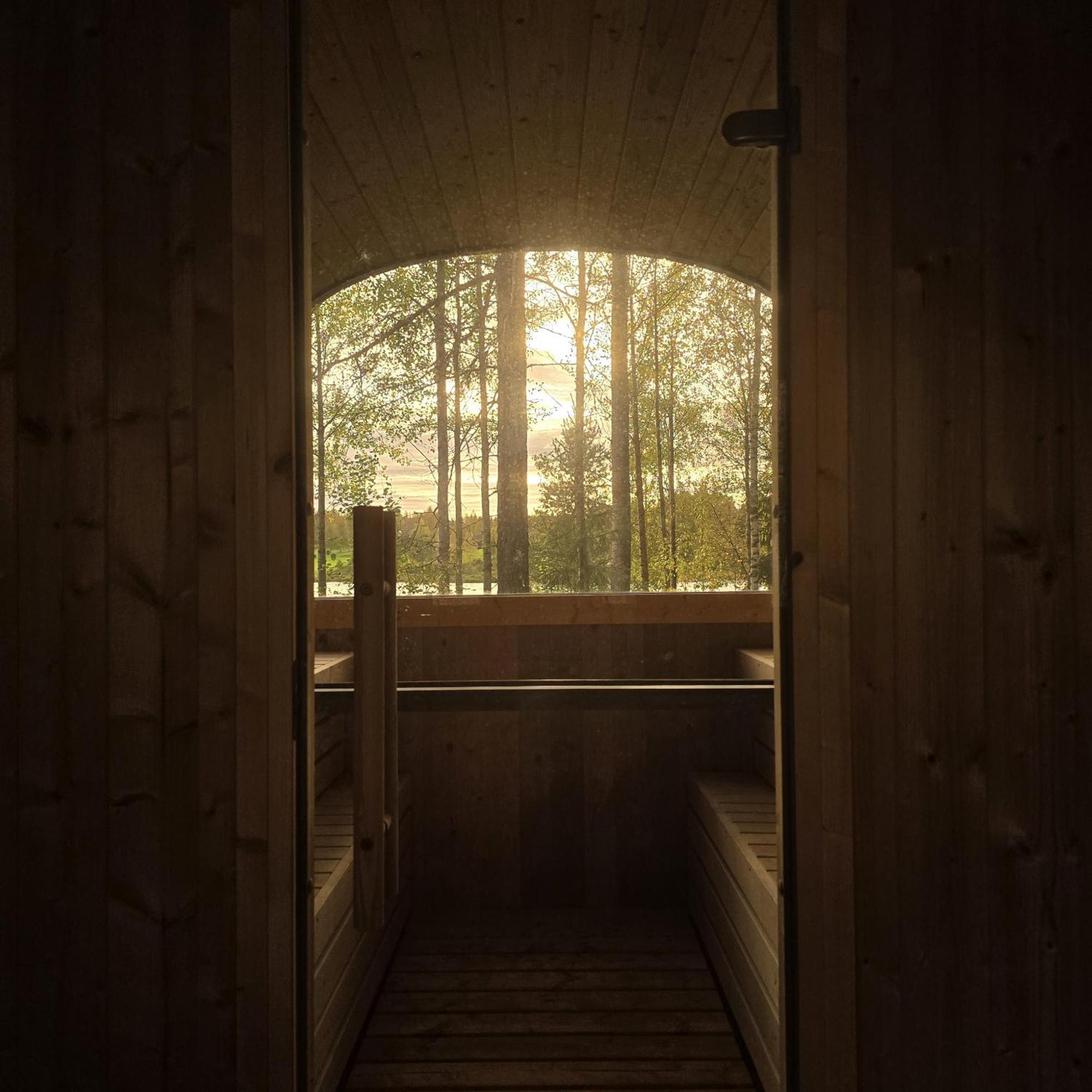 Sky Lodging ~ Sleeping Under The Stars ロヴァニエミ エクステリア 写真
